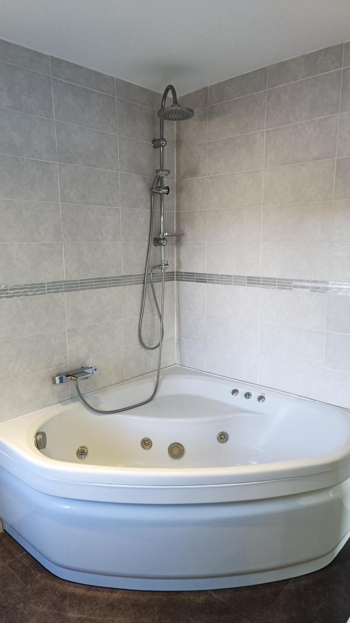 U Casone, B&W Modern Apartment, Spa, Wifi, Air-Conditioning, Free Parking, Decreasing Prices Aghione Екстериор снимка
